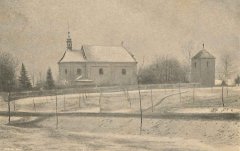 historické foto kostela a zvonice