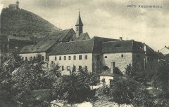 celkový pohled na kostel s klášterem