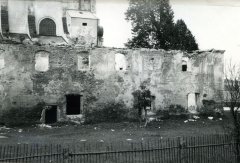 bourání kláštera