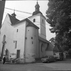 starší foto kostela
