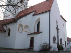 pohled zezadu zprava