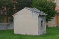 pohled zezadu zleva