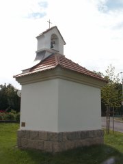 pohled zezadu zprava