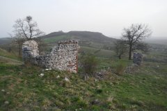 pohled zezadu zleva