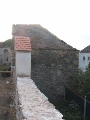 pohled zprava