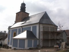 pohled zezadu zprava