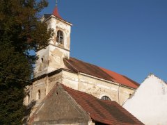 pohled zepředu zprava