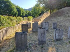 pohled na část hřbitova