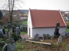 pohled zepředu zprava