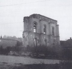 bourání synagogy