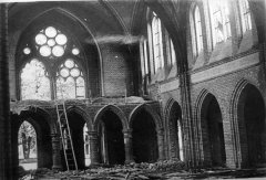 interiér synagogy před odstřelem