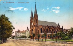 synagoga na dobové pohlednici
