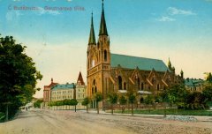 dobová pohlednice se synagogou