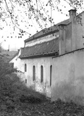 zadní strana synagogy