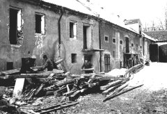 bourání synagogy (východní strana)