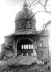 zboření severní části synagogy