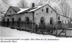 historické foto obřadní síně na hřbitově