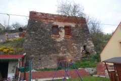 pohled zprava