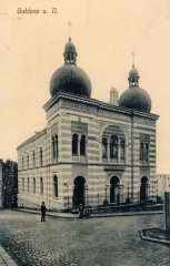 dobová pohlednice s motivem synagogy