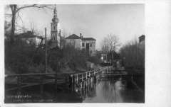 kostel na dobové pohlednici