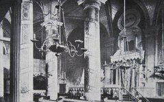historické foto interiéru synagogy