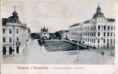 dobová pohlednice města se synagogou