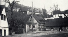 celkový pohled na část města se synagogou