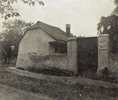 historické foto hřbitovní brány
