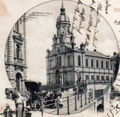 dobová pohlednice s motivem synagogy