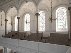 virtuální rekonstrukce interiéru synagogy  - ženská galerie