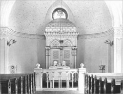 historické foto interiéru synagogy