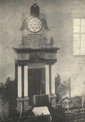 historické foto interiéru synagogy - aron ha-kodeš
