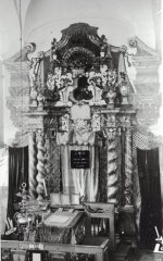 historické foto interiéru synagogy - aron ha-kodeš