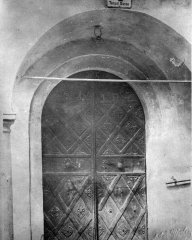 vstupní portál synagogy