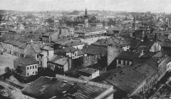 historické foto synagogy (vlevo označena šipkou)
