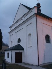 pohled zepředu zprava