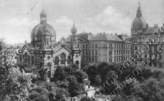 dobová pohlednice se synagogou
