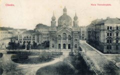 dobová pohlednice se synagogou