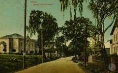 historické foto části města se synagogou