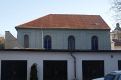 pohled zprava