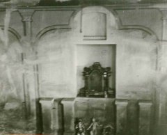 vyklizený interiér synagogy
