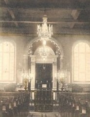 historické foto interiéru synagogy