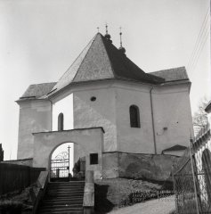 starší foto kostela