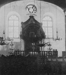historické foto interiéru synagogy