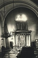 historické foto interiéru synagogy