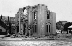 trosky synagogy
