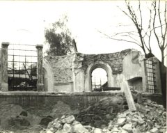 bourání synagogy