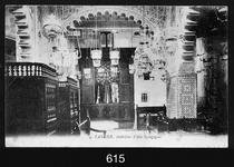 historcké foto interiéru synagogy