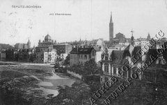 dobová pohlednice města se synagogou