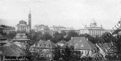 dobová pohlednice města se synagogou
